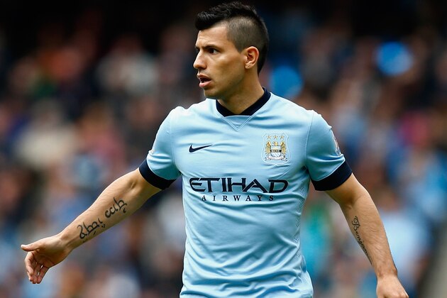 MANCHESTER, ENGLAND - MAY 24:  Sergio Aguero of Manchester City in action during the Barclays Premier League match between Manchester City and Southampton held at Etihad Stadium on May 24, 2015 in Manchester, England.  (Photo by Dean Mouhtaropoulos/Getty Images)