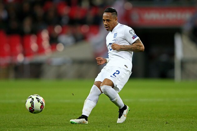LONDON, ENGLAND - MARCH 27:  Nathaniel Clyne of England passes the ball during the EURO 2016 Qualifier match between England and Lithuania at Wembley Stadium on March 27, 2015 in London, England.  (Photo by Ian Walton/Getty Images)