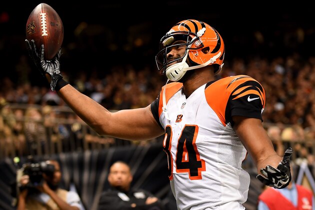 NEW ORLEANS, LA - NOVEMBER 16:  Jermaine Gresham #84 of the Cincinnati Bengals celebrates his touchdown during the second half against the New Orleans Saints at Mercedes-Benz Superdome on November 16, 2014 in New Orleans, Louisiana.  (Photo by Stacy Revere/Getty Images)