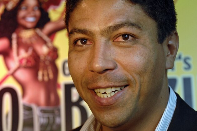 Giovane Elber, ehemaliger FC-Bayern-Stuermer, waehrend der Pressekonferenz anlaesslich der Vorstellung der