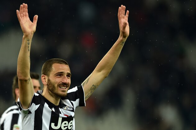 TURIN, ITALY - APRIL 04:  Leonardo Bonucci of Juventus FC celebrates victory at the end of the Serie A match between Juventus FC and Empoli FC at Juventus Arena on April 4, 2015 in Turin, Italy.  (Photo by Valerio Pennicino/Getty Images)