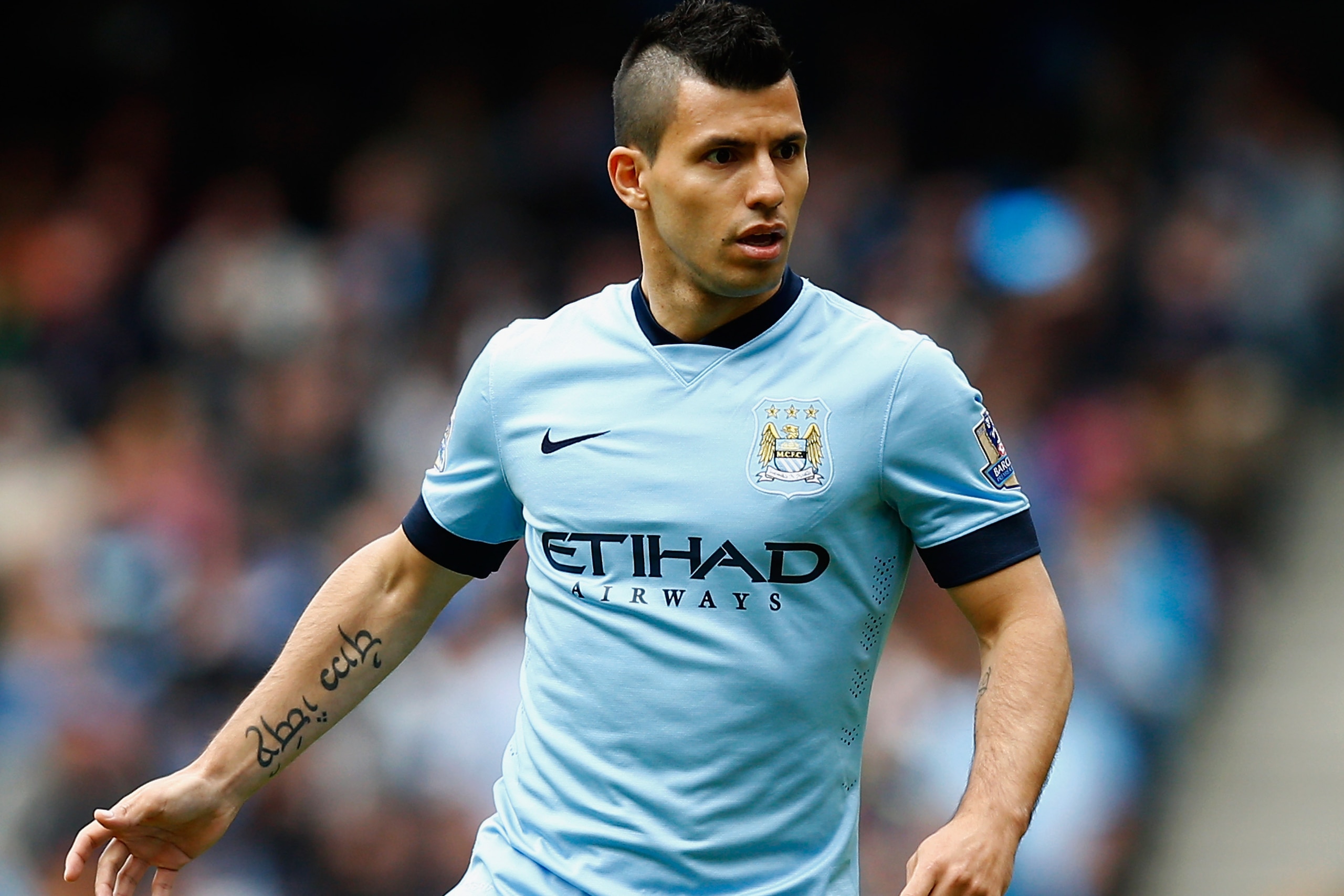 MANCHESTER, ENGLAND - MAY 24:  Sergio Aguero of Manchester City in action during the Barclays Premier League match between Manchester City and Southampton held at Etihad Stadium on May 24, 2015 in Manchester, England.  (Photo by Dean Mouhtaropoulos/Getty Images)