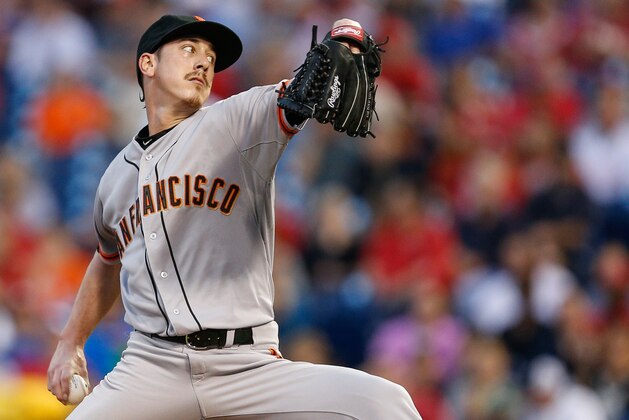 PHILADELPHIA, PA - JUNE 05: Starting pitcher Tim Lincecum #55 of the San Francisco Giants throws a pitch in the second inning of the game against the Philadelphia Phillies at Citizens Bank Park on June 5, 2015 in Philadelphia, Pennsylvania. (Photo by Brian Garfinkel/Getty Images)