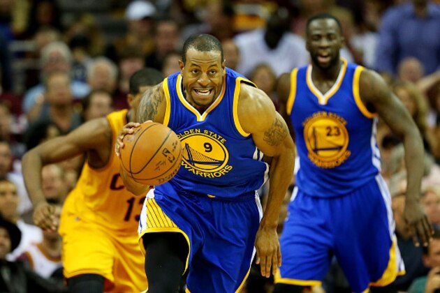 CLEVELAND, OH - JUNE 11:  Andre Iguodala #9 of the Golden State Warriors drives against the Cleveland Cavaliers in the second quarter during Game Four of the 2015 NBA Finals at Quicken Loans Arena on June 11, 2015 in Cleveland, Ohio.  NOTE TO USER: User expressly acknowledges and agrees that, by downloading and or using this photograph, user is consenting to the terms and conditions of Getty Images License Agreement.  (Photo by Ronald Martinez/Getty Images)