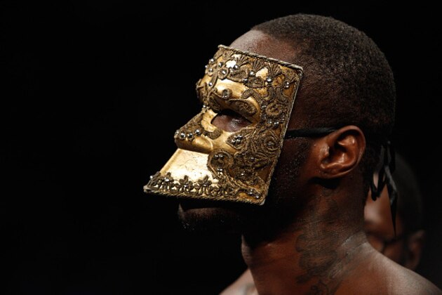 LAS VEGAS, NV - JANUARY 17: Deontay Wilder wears a mask during his ring entrance for a title fight against WBC heavyweight champion Bermane Stiverne at the MGM Grand Garden Arena on January 17, 2015 in Las Vegas, Nevada. Wilder took the title by unanimous decision. (Photo by Steve Marcus/Getty Images) LAS VEGAS, NV - JANUARY 17: Deontay Wilder wears a mask during his ring entrance for a title fight against WBC heavyweight champion Bermane Stiverne at the MGM Grand Garden Arena on January 17, 2015 in Las Vegas, Nevada. Wilder took the title by unanimous decision. (Photo by Steve Marcus/Getty Images)