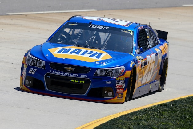 Mar 28, 2015; Martinsville, VA, USA; Sprint Cup Series driver Chase Elliott (25) during practice for the STP 500 at Martinsville Speedway. Mandatory Credit: Randy Sartin-USA TODAY Sports
