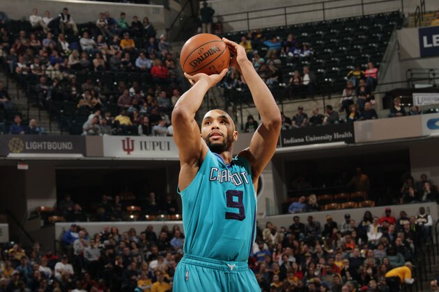 INDIANAPOLIS, IN - APRIL 3: Gerald Henderson #9 of the Charlotte Hornets shoots against the Indiana Pacers during the game on April 3, 2015 at Bankers Life Fieldhouse in Indianapolis, Indiana. NOTE TO USER: User expressly acknowledges and agrees that, by downloading and/or using this photograph, User is consenting to the terms and conditions of the Getty Images License Agreement. Mandatory Copyright Notice: Copyright 2015 NBAE (Photo by Ron Hoskins/NBAE via Getty Images)