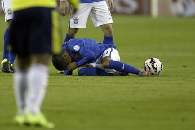 Brazil's Neymar reacts after being fouled  during a Copa America Group C soccer match against Colombia at the Monumental stadium in Santiago, Chile, Wednesday, June 17, 2015. Colombia won the match 1-0. (AP Photo/Jorge Saenz)