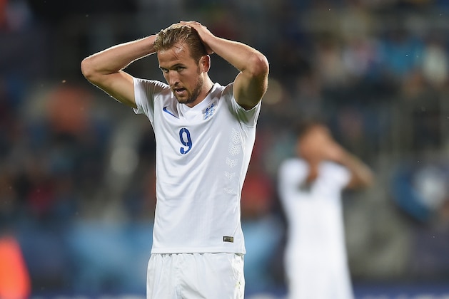 UHERSKE HRADISTE, CZECH REPUBLIC - JUNE 18:  Harry Kane looks dejected during the UEFA Under21 European Championship 2015 Group B match between England and Portugal at Mestsky Fotbalovy Stadium on June 18, 2015 in Uherske Hradiste, Czech Republic.  (Photo by Michael Regan/Getty Images)