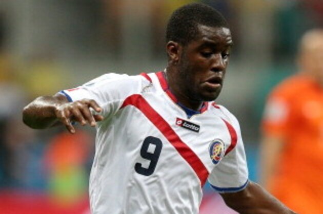 SALVADOR, BRAZIL - JULY 05:  Joel Campbell of Costa Rica controls the ball during the 2014 FIFA World Cup Brazil Quarter Final match between the Netherlands and Costa Rica at Arena Fonte Nova on July 5, 2014 in Salvador, Brazil.  (Photo by Dean Mouhtaropoulos/Getty Images)