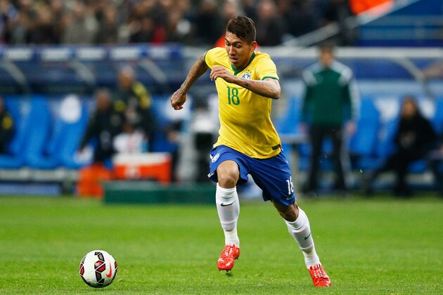 PARIS, FRANCE - MARCH 26: Roberto Firmino of Brazil in action during the International Friendly match between France and Brazil at the Stade de France on March 26, 2015 in Paris, France. (Photo by Dean Mouhtaropoulos/Getty Images) PARIS, FRANCE - MARCH 26: Roberto Firmino of Brazil in action during the International Friendly match between France and Brazil at the Stade de France on March 26, 2015 in Paris, France. (Photo by Dean Mouhtaropoulos/Getty Images)