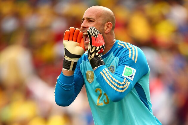 CURITIBA, BRAZIL - JUNE 23:  Pepe Reina of Spain reacts during the 2014 FIFA World Cup Brazil Group B match between Australia and Spain at Arena da Baixada on June 23, 2014 in Curitiba, Brazil.  (Photo by Ian Walton/Getty Images)