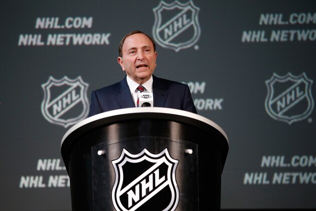 COLUMBUS, OH - JANUARY 24:  NHL Commissioner Gary Bettman speaks during a press conference as part of the 2015 NHL All-Star Weeknd at the Nationwide Arena on January 24, 2015 in Columbus, Ohio.  (Photo by Gregory Shamus/Getty Images)