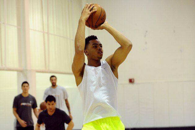 THOUSAND OAKS, CA - MAY 28:  NBA Draft Prospect, D'Angelo Russell works out on May 28, 2015 at The Spectrum Club/Pro Active Sports Performance Lab in Thousand Oaks, California. NOTE TO USER: User expressly acknowledges and agrees that, by downloading and/or using this Photograph, user is consenting to the terms and conditions of the Getty Images License Agreement. Mandatory Copyright Notice: Copyright 2015 NBAE (Photo by Juan Ocampo/NBAE via Getty Images)