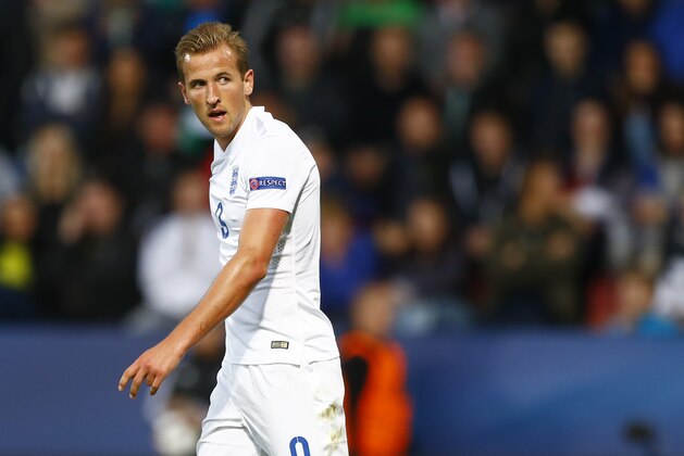 England’s Harry Kane watches his teammates during the Euro U21 soccer championship group B match between England and Italy, at the Ander stadium in Olomouc, Czech Republic, Wednesday, June 24, 2015. (AP Photo/Matthias Schrader)