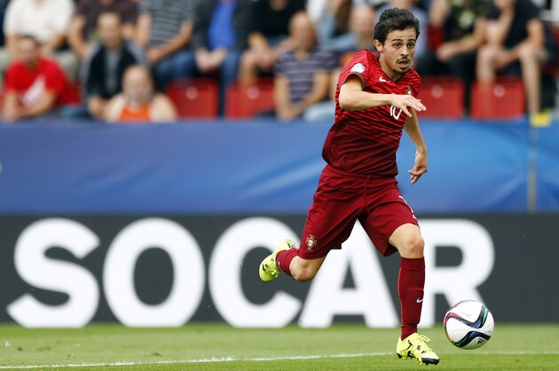 Portugal’s Bernardo Silva runs with the ball during the Euro U21 soccer championship semi final match between Portugal and Germany, at the Ander stadium in Olomouc, Czech Republic, Saturday, June 27, 2015. (AP Photo/Matthias Schrader) Portugal’s Bernardo Silva runs with the ball during the Euro U21 soccer championship semi final match between Portugal and Germany, at the Ander stadium in Olomouc, Czech Republic, Saturday, June 27, 2015. (AP Photo/Matthias Schrader)