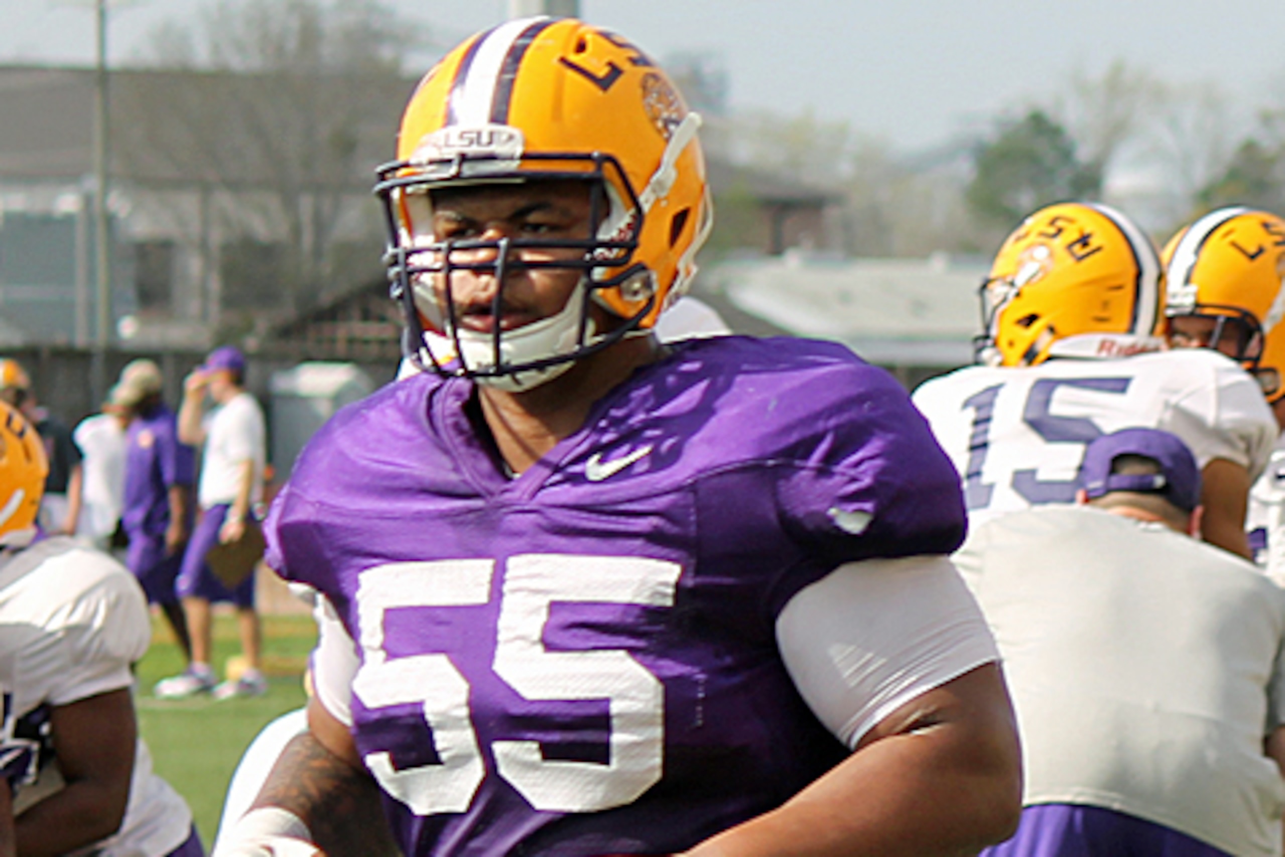 Former LSU DL Trey Lealaimatafao