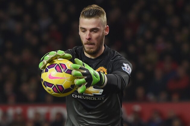 MANCHESTER, ENGLAND - FEBRUARY 11:  David De Gea of Manchester United in action during the Barclays Premier League match between Manchester United and Burnley at Old Trafford on February 11, 2015 in Manchester, England.  (Photo by Michael Regan/Getty Images)