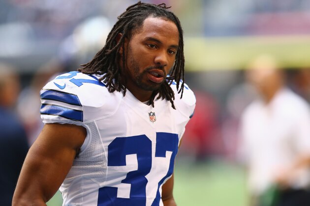 ARLINGTON, TX - NOVEMBER 02:  C.J. Spillman #37 of the Dallas Cowboys at AT&T Stadium on November 2, 2014 in Arlington, Texas.  (Photo by Ronald Martinez/Getty Images)