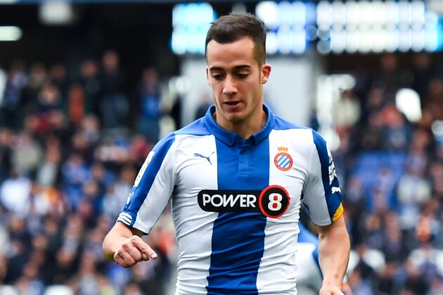 BARCELONA, SPAIN - MARCH 14:  Lucas Vazquez of RCD Espanyol runs with the ball during the La Liga match between RCD Espanyol and Club Atletico de Madrid at Power 8 Stadium on March 14, 2015 in Barcelona, Spain.  (Photo by David Ramos/Getty Images)