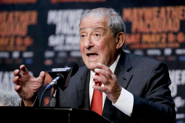 Fight promoter Bob Arum makes a statement during a pre-fight news conference in Las Vegas, Wednesday, April 29, 2015. Floyd Mayweather Jr. and Manny Pacquiao are scheduled to fight May 2. (AP Photo/Chris Carlson) Fight promoter Bob Arum makes a statement during a pre-fight news conference in Las Vegas, Wednesday, April 29, 2015. Floyd Mayweather Jr. and Manny Pacquiao are scheduled to fight May 2. (AP Photo/Chris Carlson)