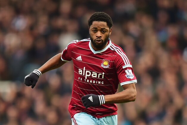 LONDON, ENGLAND - JANUARY 18:  Alex Song of West Ham United in action during the Barclays Premier League match between West Ham United and Hull City at Boleyn Ground on January 18, 2015 in London, England.  (Photo by Jamie McDonald/Getty Images)
