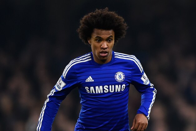LONDON, ENGLAND - FEBRUARY 11:  Willian of Chelsea in action during the Barclays Premier League match between Chelsea and Everton at Stamford Bridge on February 11, 2015 in London, England.  (Photo by Mike Hewitt/Getty Images)