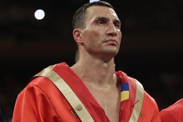 Wladimir Klitschko, of Ukraine, waits for the start of a boxing match against Bryant Jennings Saturday, April 25, 2015, at Madison Square Garden in New York. (AP Photo/Frank Franklin II)