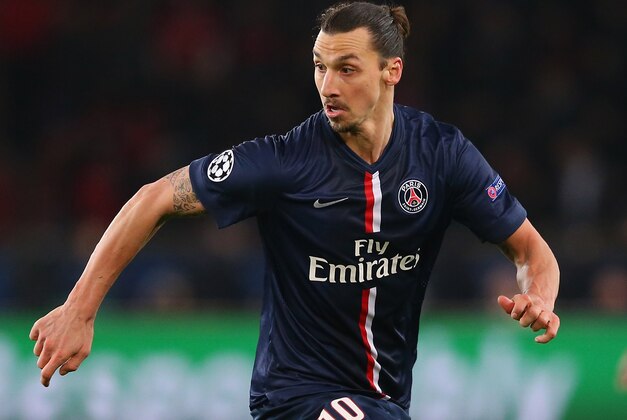 PARIS, FRANCE - FEBRUARY 17:  Zlatan Ibrahimovic of Paris Saint-Germain during the UEFA Champions League Round of 16 match between Paris Saint-Germain and Chelsea at Parc des Princes on February 17, 2015 in Paris, France.  (Photo by Alex Livesey/Getty Images)