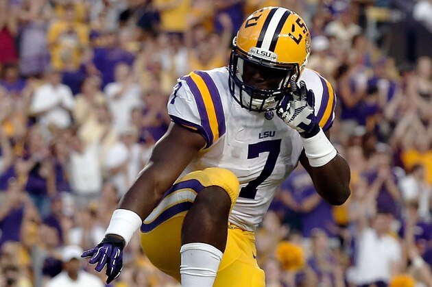 BATON ROUGE, LA - SEPTEMBER 06:  Leonard Fournette #7 of the LSU Tigers reacts to a touchdown during the first quarter against the Sam Houston State Bearkats at Tiger Stadium on September 6, 2014 in Baton Rouge, Louisiana.  (Photo by Stacy Revere/Getty Images)