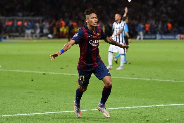 BERLIN, GERMANY - JUNE 06:  Neymar of Barcelona celebrates scoring his team's third goal during the UEFA Champions League Final between Juventus and FC Barcelona at Olympiastadion on June 6, 2015 in Berlin, Germany.  (Photo by Matthias Hangst/Getty Images)
