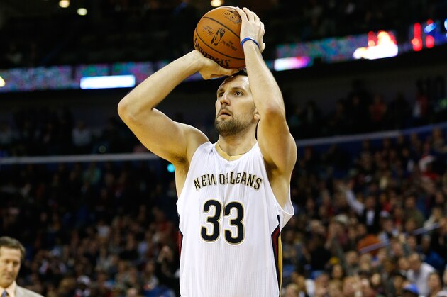 New Orleans Pelicans forward Ryan Anderson (33) shoots the ball during the second half of an NBA basketball game against the Phoenix Suns, Tuesday, Dec. 30, 2014, in New Orleans. (AP Photo/Jonathan Bachman) New Orleans Pelicans forward Ryan Anderson (33) shoots the ball during the second half of an NBA basketball game against the Phoenix Suns, Tuesday, Dec. 30, 2014, in New Orleans. (AP Photo/Jonathan Bachman)