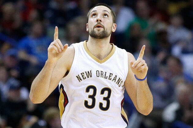 New Orleans Pelicans forward Ryan Anderson (33) celebrates after scoring a 3-point shot during the first half of an NBA basketball game against the Cleveland Cavaliers in New Orleans, Friday, Dec. 12, 2014. The Pelicans won 119-114. (AP Photo/Jonathan Bachman)