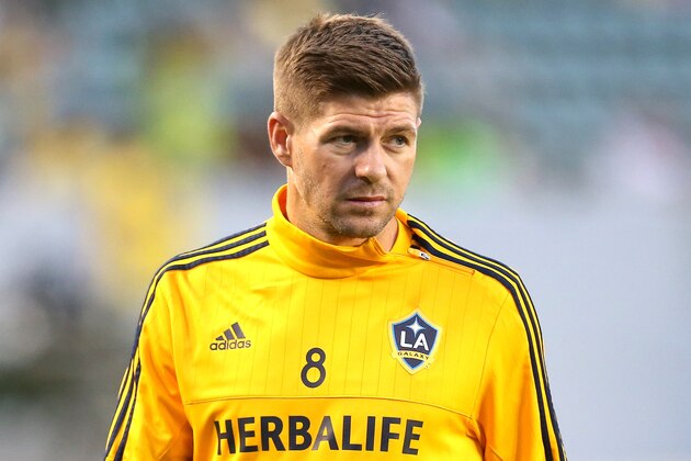 LOS ANGELES, CA - JULY 11:  Steven Gerrard #8 of the Los Angeles Galaxy warms up before the match with Club America in the International Champions Cup 2015 at StubHub Center on July 11, 2015 in Los Angeles, California.  (Photo by Stephen Dunn/Getty Images)