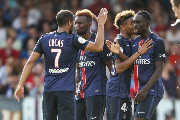 VIENNA, AUSTRIA - JULY 12:  Players of Paris Saint-Germain celebrate after scoring during the Friendly Match between Wiener Sportklub and Paris Saint-Germain at Sportclub Platz on July 12, 2015 in Vienna, Austria.  (Photo by Christian Hofer/Getty Images)