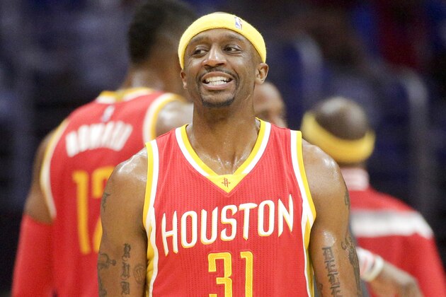 Houston Rockets guard Jason Terry plays against the Los Angeles Clippers during the first half of Game 3 in a second-round NBA basketball playoff series in Los Angeles, Friday, May 8, 2015. (AP Photo/Jae C. Hong) Houston Rockets guard Jason Terry plays against the Los Angeles Clippers during the first half of Game 3 in a second-round NBA basketball playoff series in Los Angeles, Friday, May 8, 2015. (AP Photo/Jae C. Hong)