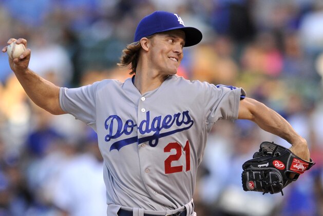 Los Angeles Dodgers starter Zack Greinke delivers a pitch during the first inning of a baseball game against the Chicago Cubs on Tuesday, June 23, 2015 in Chicago. (AP Photo/Paul Beaty)