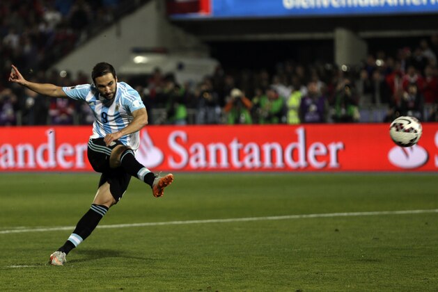 Argentina's Gonzalo Higuain misses a penalty during penalty shootout at the Copa America final soccer match against Argentina at the National Stadium in Santiago, Chile, Saturday, July 4, 2015. Chile won the Copa America on penalty shootout.(AP Photo/Natacha Pisarenko) Argentina's Gonzalo Higuain misses a penalty during penalty shootout at the Copa America final soccer match against Argentina at the National Stadium in Santiago, Chile, Saturday, July 4, 2015. Chile won the Copa America on penalty shootout.(AP Photo/Natacha Pisarenko)