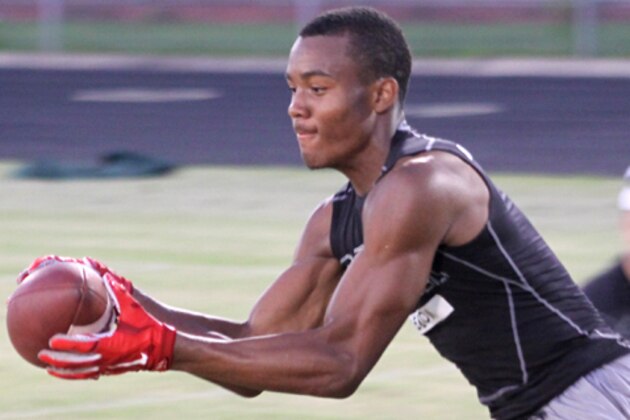 Jhamon Ausbon, a 4-star wide receiver, was one of three 2017 athletes to commit to Baylor on Wednesday. The Bears now have five 2017 commits.