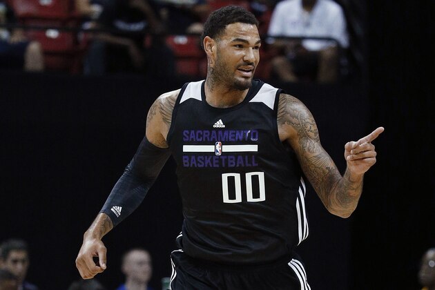 Sacramento Kings’ Willie Cauley-Stein points after scoring against the Toronto Raptors during the first half of an NBA summer league basketball game Friday, July 10, 2015, in Las Vegas. (AP Photo/John Locher) Sacramento Kings’ Willie Cauley-Stein points after scoring against the Toronto Raptors during the first half of an NBA summer league basketball game Friday, July 10, 2015, in Las Vegas. (AP Photo/John Locher)