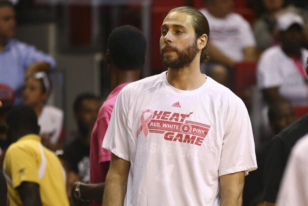 Miami Heat's Josh McRoberts during the Miami Heat Red, White, and Pink breast cancer awareness  scrimmage Wednesday, Oct. 1, 2014 in Miami.  (AP Photo/J Pat Carter)