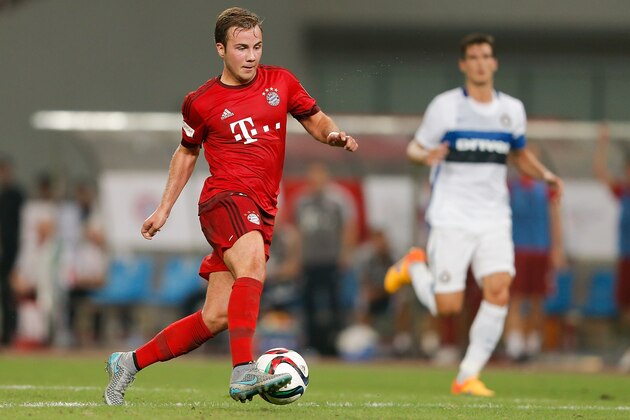 SHANGHAI, CHINA - JULY 21:  Mario Goetze of FC Bayern Muenchen in action during the international friendly match between FC Bayern Muenchen and Inter Milan of the Audi Football Summit 2015 at Shanghai Stadium on July 21, 2015 in Shanghai, China.  (Photo by Lintao Zhang/Getty Images)