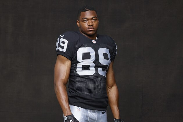 Oakland Raiders wide receiver Amari Cooper poses for a portrait during the NFLPA Rookie Premiere, on Saturday May 30, 2015 in Los Angeles at the LA Memorial Coliseum. (Dominic DiSaia/AP Images for NFL Players Inc.) Oakland Raiders wide receiver Amari Cooper poses for a portrait during the NFLPA Rookie Premiere, on Saturday May 30, 2015 in Los Angeles at the LA Memorial Coliseum. (Dominic DiSaia/AP Images for NFL Players Inc.)
