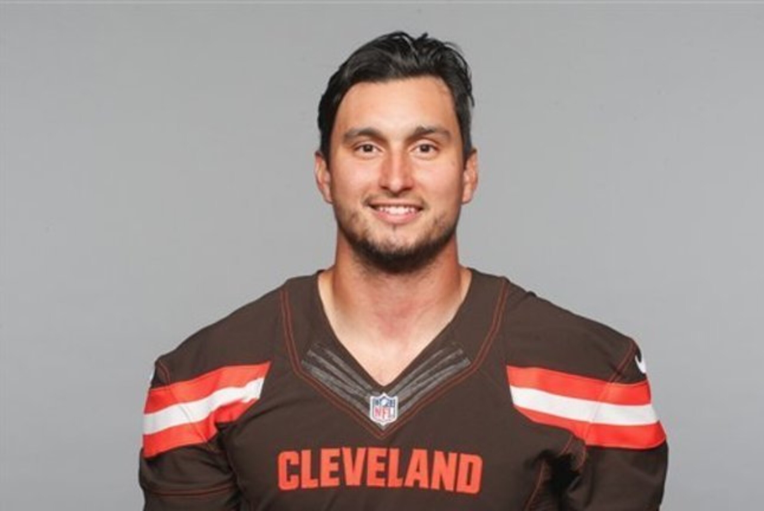 This is a 2015 photo of Rob Housler of the Cleveland Browns NFL football team. This image reflects the Cleveland Browns active roster as of Monday, June 8, 2015 when this image was taken. (AP Photo)