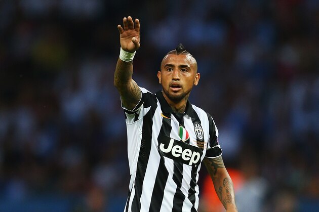 BERLIN, GERMANY - JUNE 06: Arturo Vidal of Juventus gestures during the UEFA Champions League Final between Juventus and FC Barcelona at Olympiastadion on June 6, 2015 in Berlin, Germany.  (Photo by Paul Gilham/Getty Images)