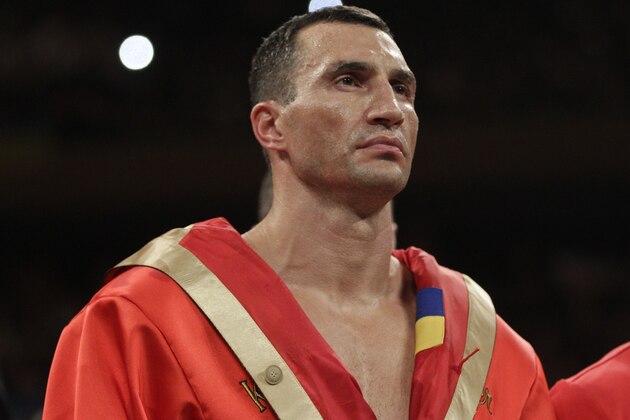 Wladimir Klitschko, of Ukraine, waits for the start of a boxing match against Bryant Jennings Saturday, April 25, 2015, at Madison Square Garden in New York. (AP Photo/Frank Franklin II)