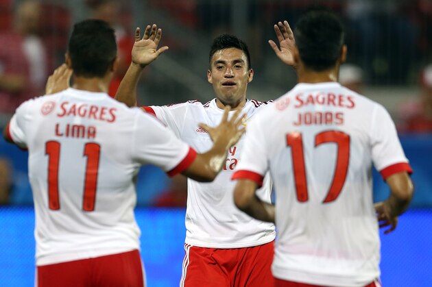 TORONTO, ON - JULY 18:  Jonas #17 of Benfica celebrates a goal with Lima #11 and Nico Gaitan #10 during the 2015 International Champions Cup match against Paris Saint-Germain at BMO Field on July 18, 2015 in Toronto, Ontario, Canada.  (Photo by Vaughn Ridley/Getty Images)