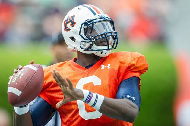 AUBURN, AL - APRIL 18: Jeremy Johnson #6 of Auburn Tigers during Auburn's A-Day game on April 18, 2015 at Jordan-Hare Stadium in Auburn, Alabama. (Photo by Michael Chang/Getty Images)