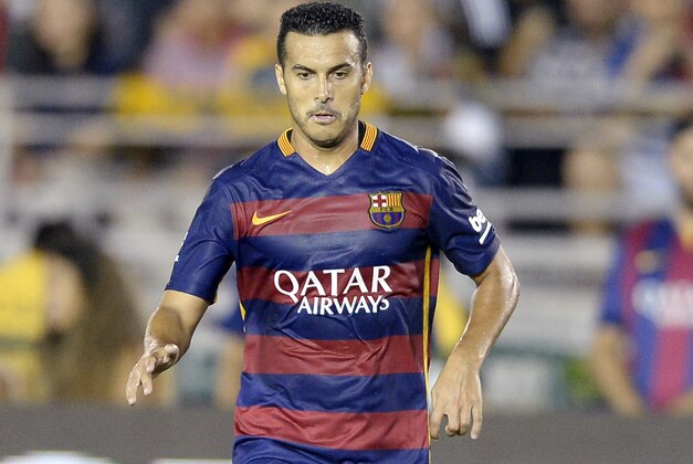 PASADENA, CA - JULY 21: Pedro Rodriguez #7 of FC Barcelona drives the ball during the first half of friendly soccer match against Los Angeles Galaxy in the International Champions Cup at the Rose Bowl July 21, 2015 in Pasadena, California. (Photo by Kevork Djansezian/Getty Images)