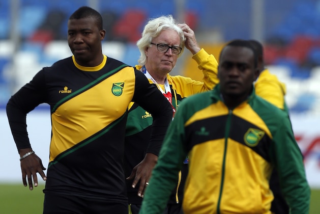 Jamaica's coach Winfried Schafer, center, watches his players during a soccer training session in Antofagasta, Chile, Friday, June 12, 2015. Jamaica will face Uruguay in a Copa America soccer match Saturday. (AP Photo/Luis Hidalgo)